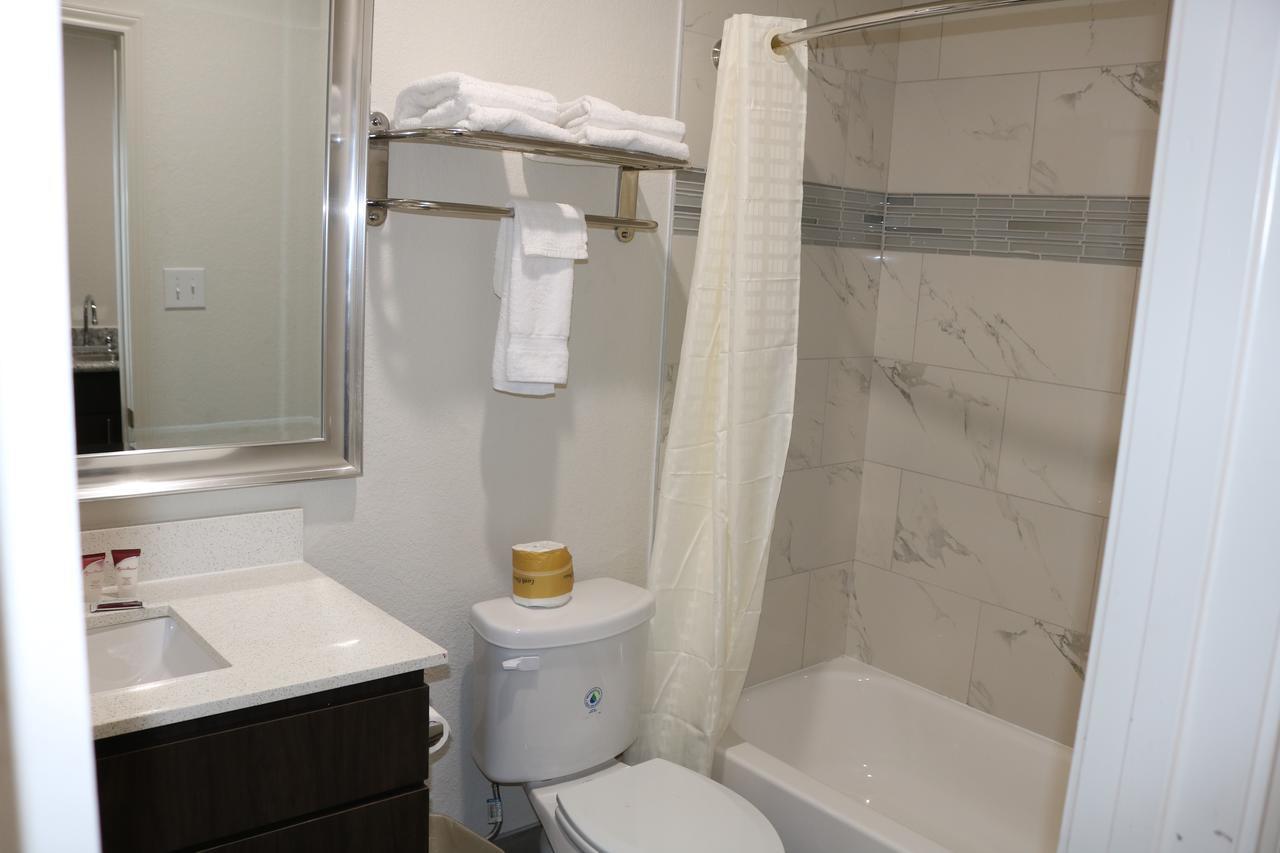 Scottish Inn & Suites - Iah Airport 험블 외부 사진