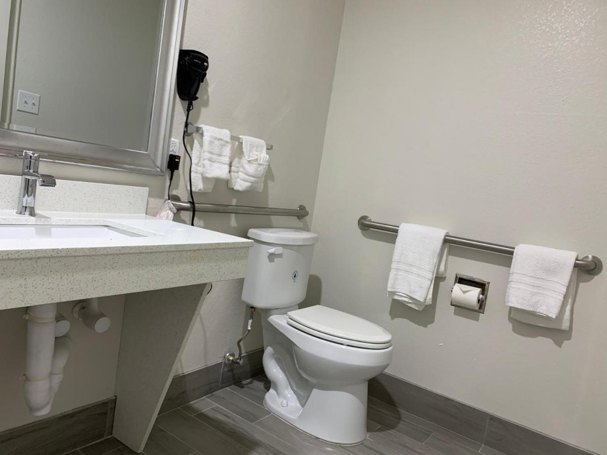 Scottish Inn & Suites - Iah Airport 험블 외부 사진